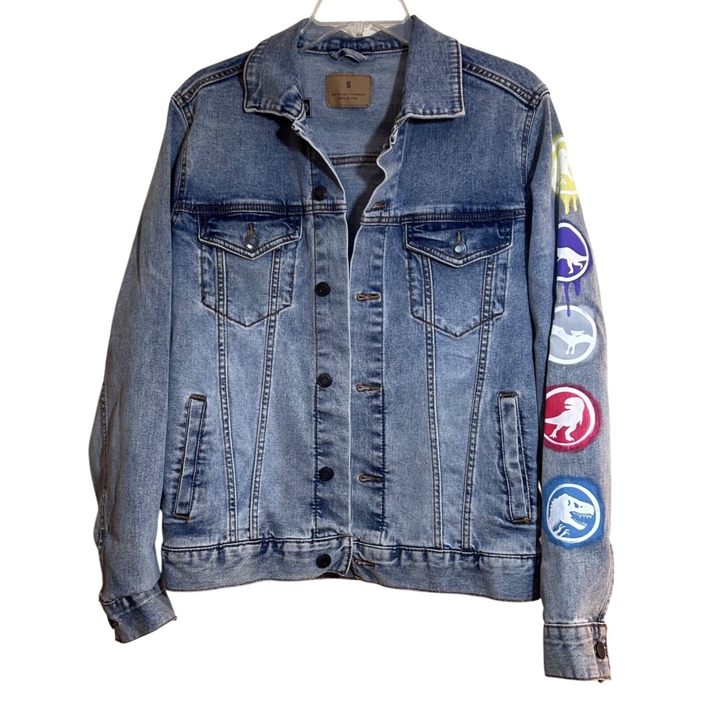 Jurassic World Jean Jacket Hand Painted Wren‎ and Glory Universal Small Rare NBC